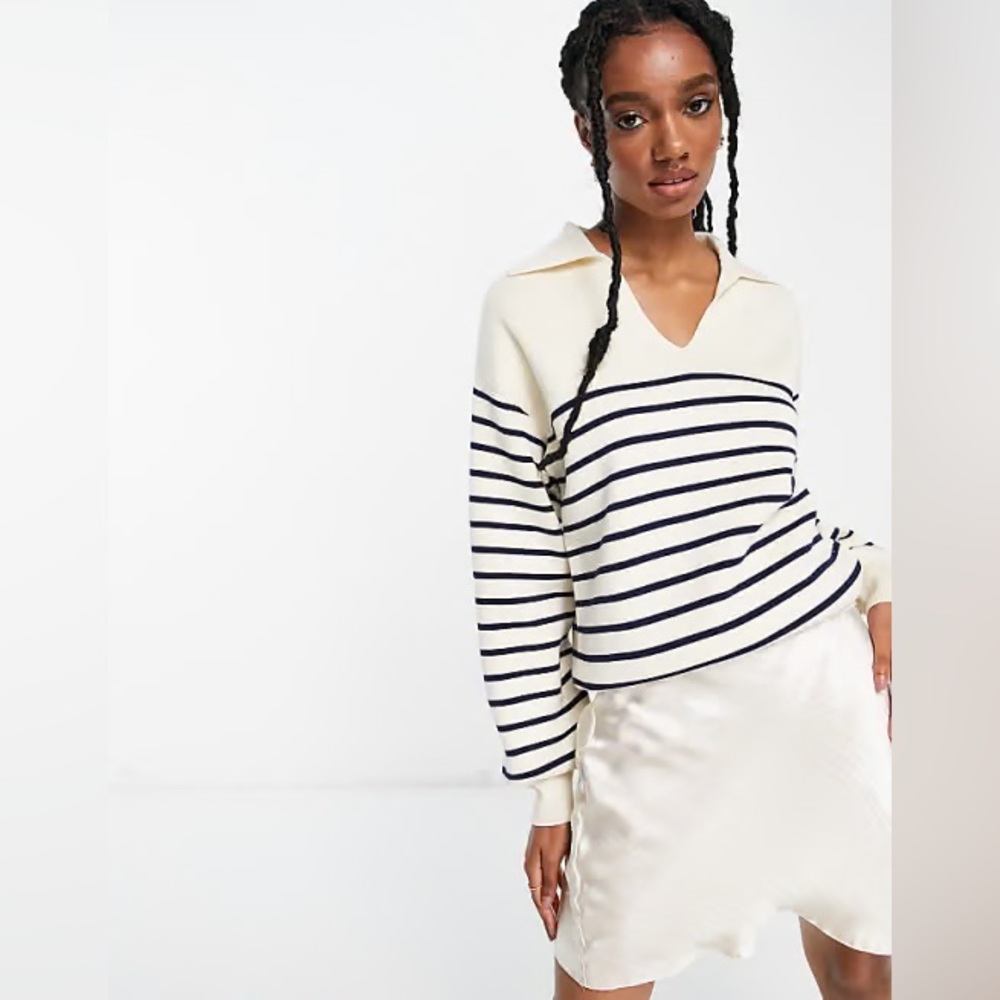& Other Stories Cream and Black Knit Top size small